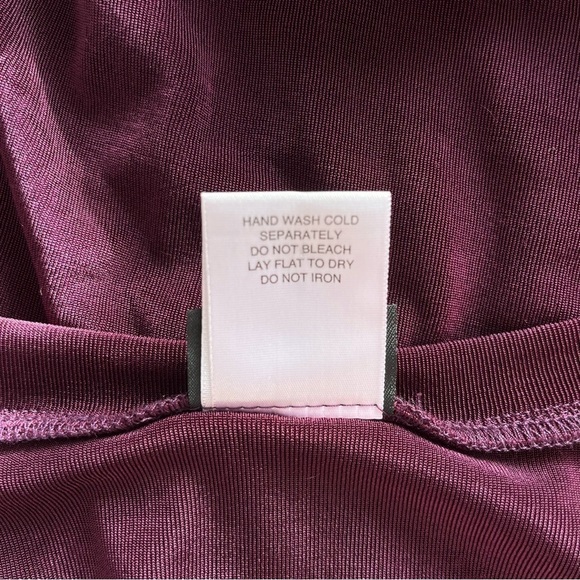 Citiknits Womens Square Neck Top Size 1X Slinky Long Sleeve Wine Color - Picture 9 of 10